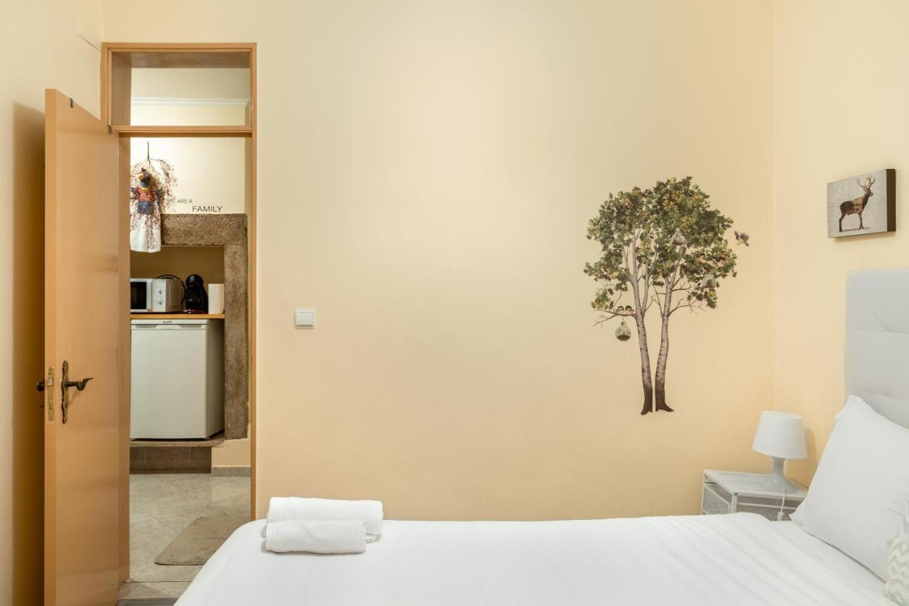 Cozy One Bedroom Apt In Historic Location - Carmo Lisabona Exterior foto